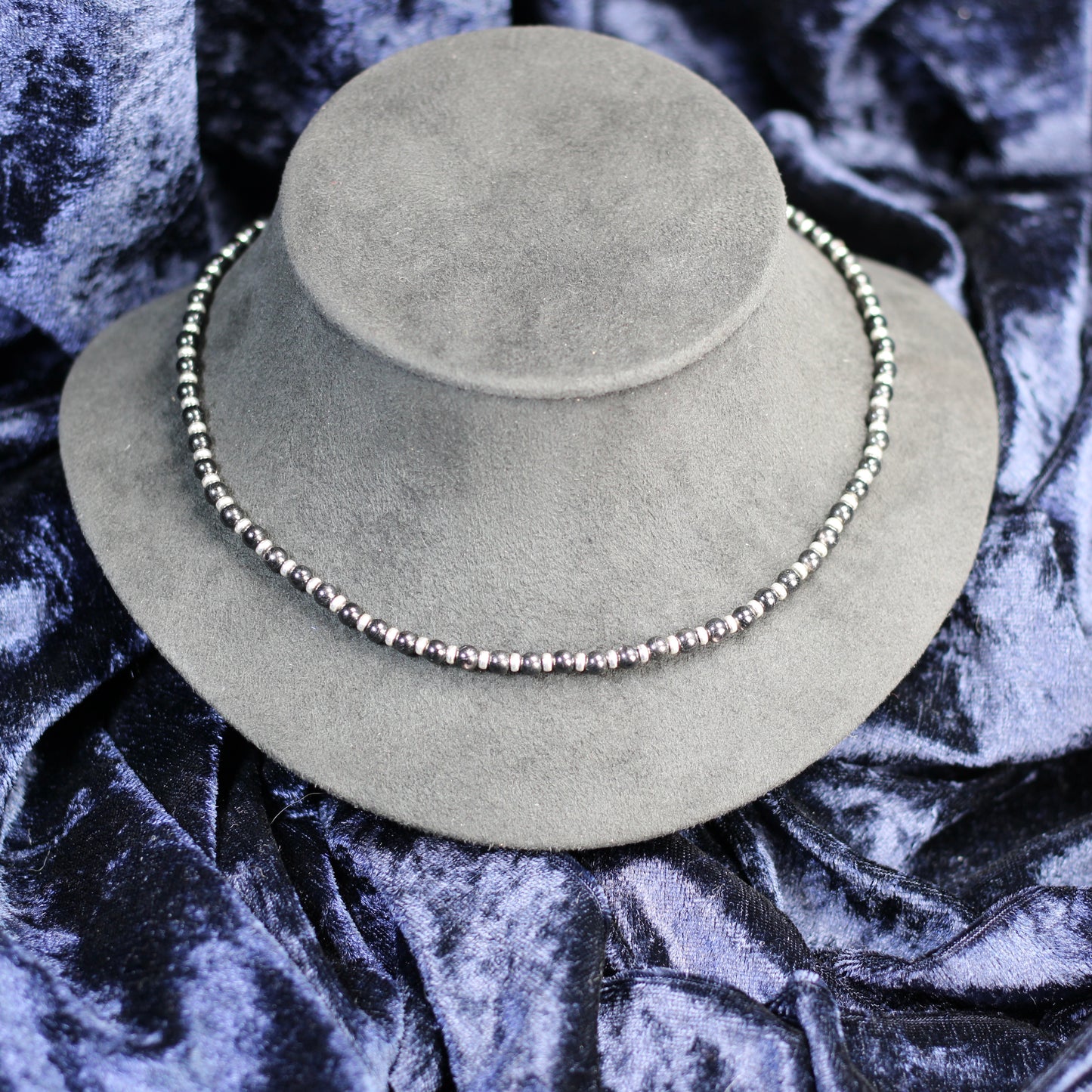 Hypersthene Choker Necklace With Sterling Silver & Tumble Stone