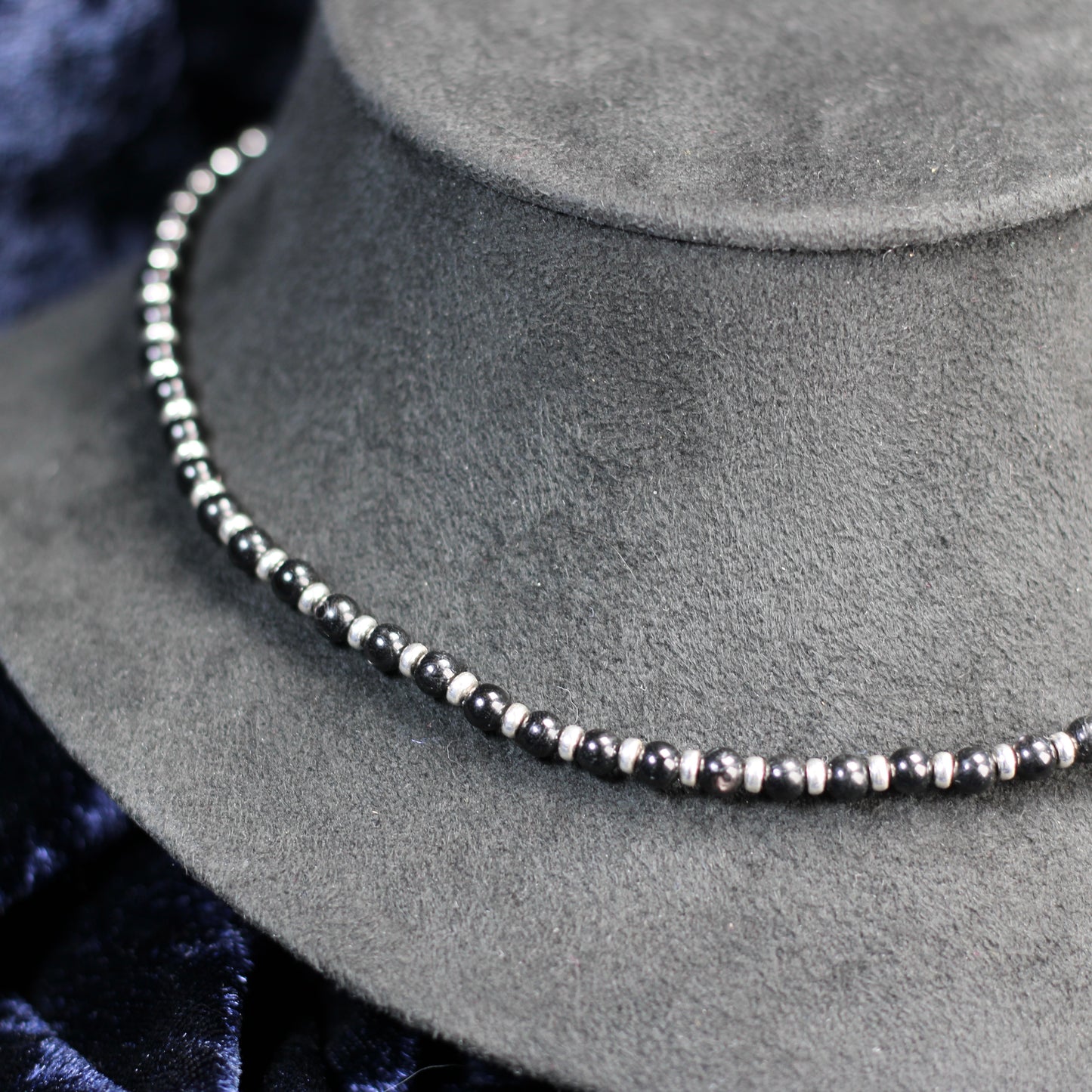 Hypersthene Choker Necklace With Sterling Silver & Tumble Stone