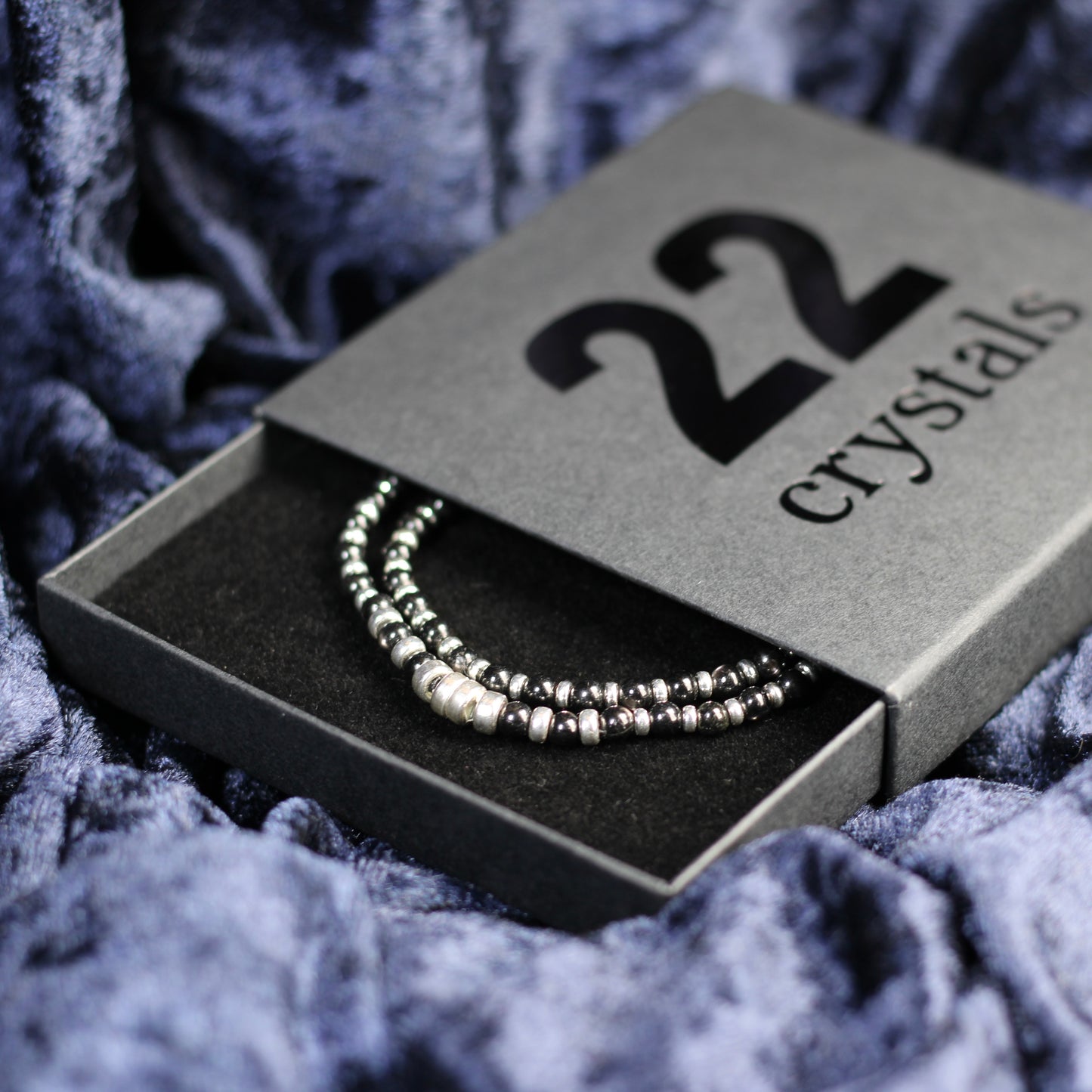 Hypersthene Choker Necklace With Sterling Silver & Tumble Stone